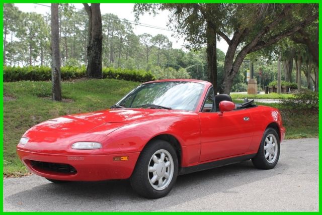 1990 Red Mazda MX-5 Miata Convertible