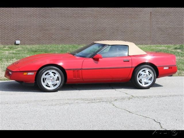 1990 Red Chevrolet Corvette Convertible
