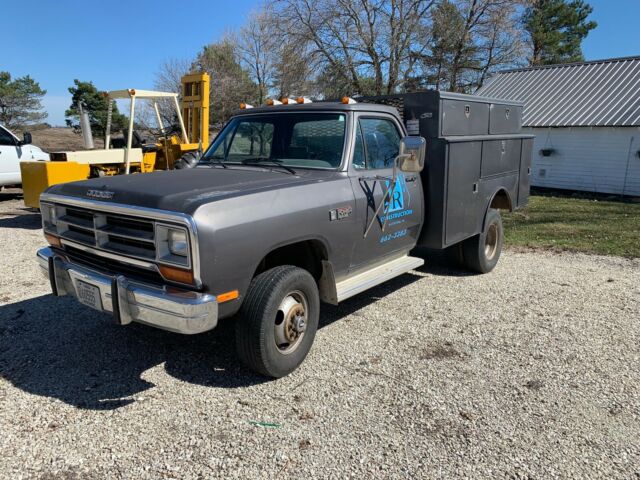 1990 Gray Dodge Ram 3500 Cab & Chassis