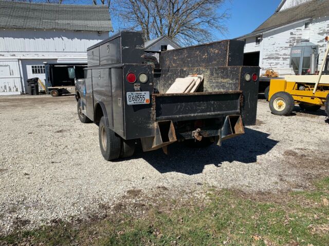 1990 Gray Dodge Ram 3500 Cab & Chassis