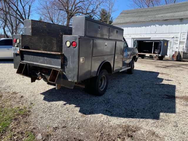 1990 Gray Dodge Ram 3500 Cab & Chassis