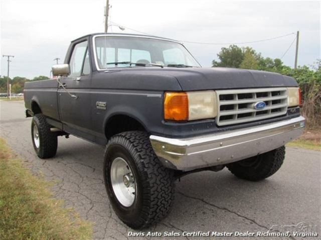 1990 Blue Ford F-350