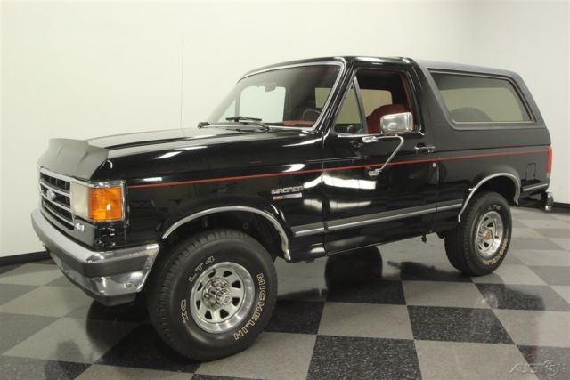 1990 Black Ford Bronco