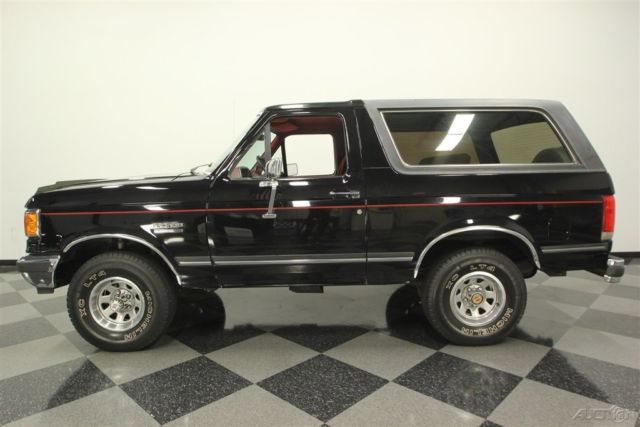 1990 Black Ford Bronco