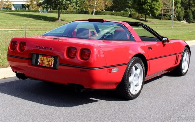 1990 Gray Chevrolet Corvette Coupe
