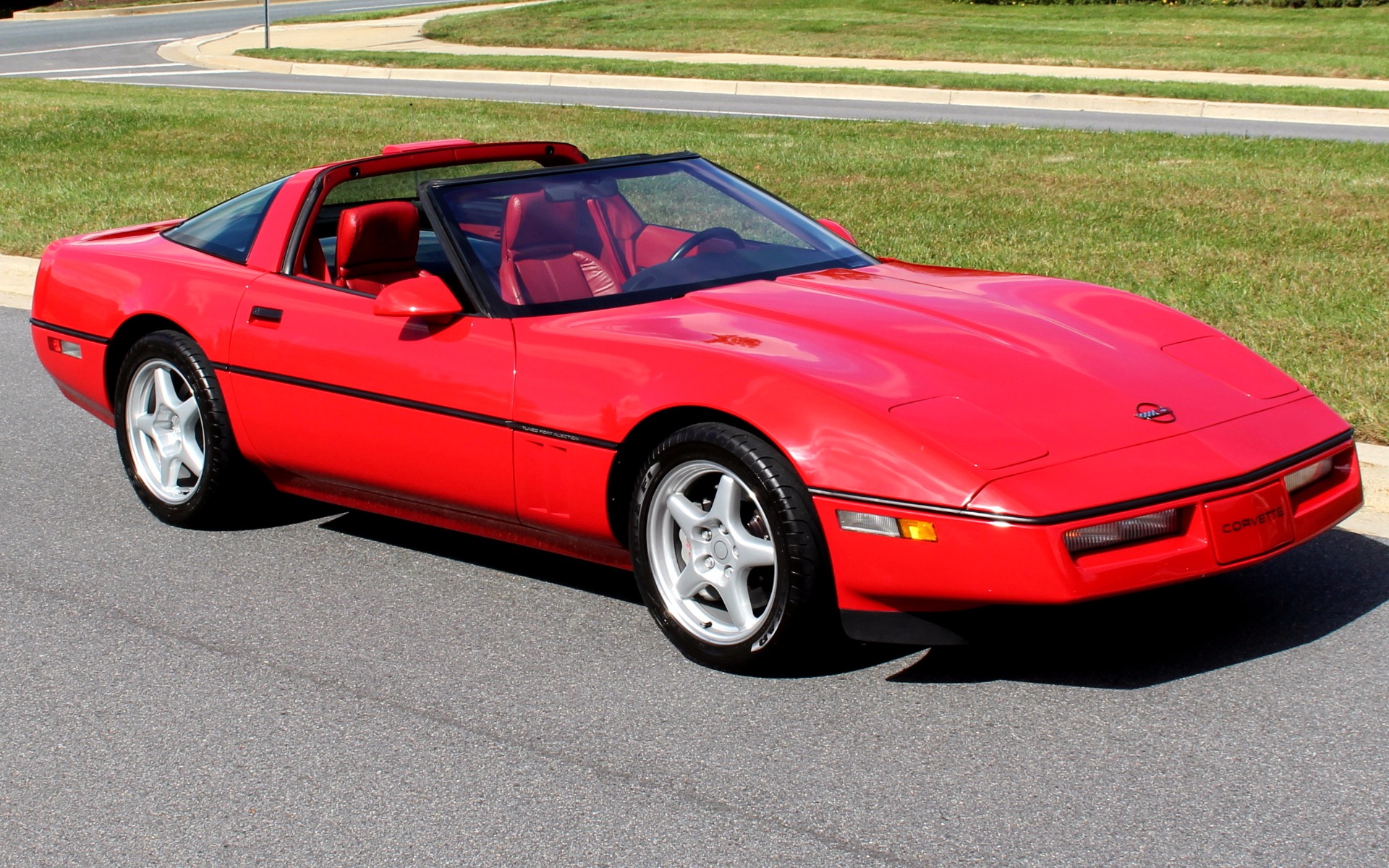 1990 Red Chevrolet Corvette N/A