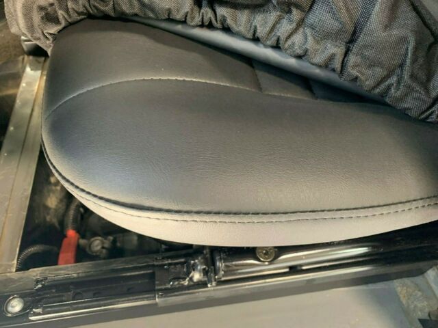 1991 Grey Land Rover Defender