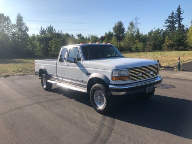1993 White Ford F-250 Extended Cab Pickup