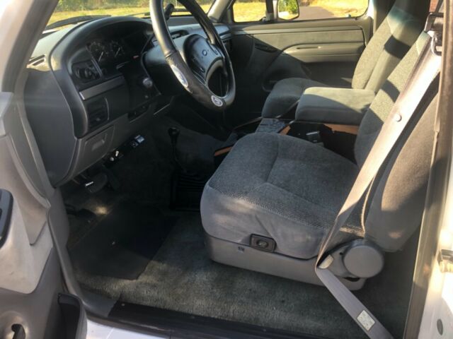 1993 White Ford F-250 Extended Cab Pickup