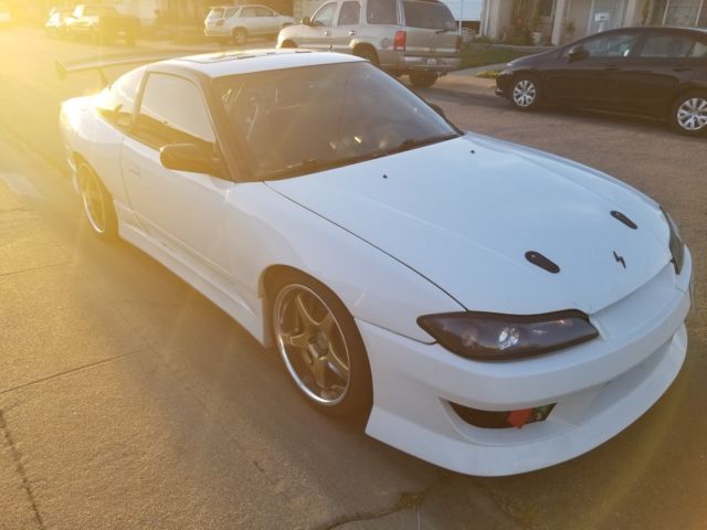 1991 White Nissan 240SX Hatchback