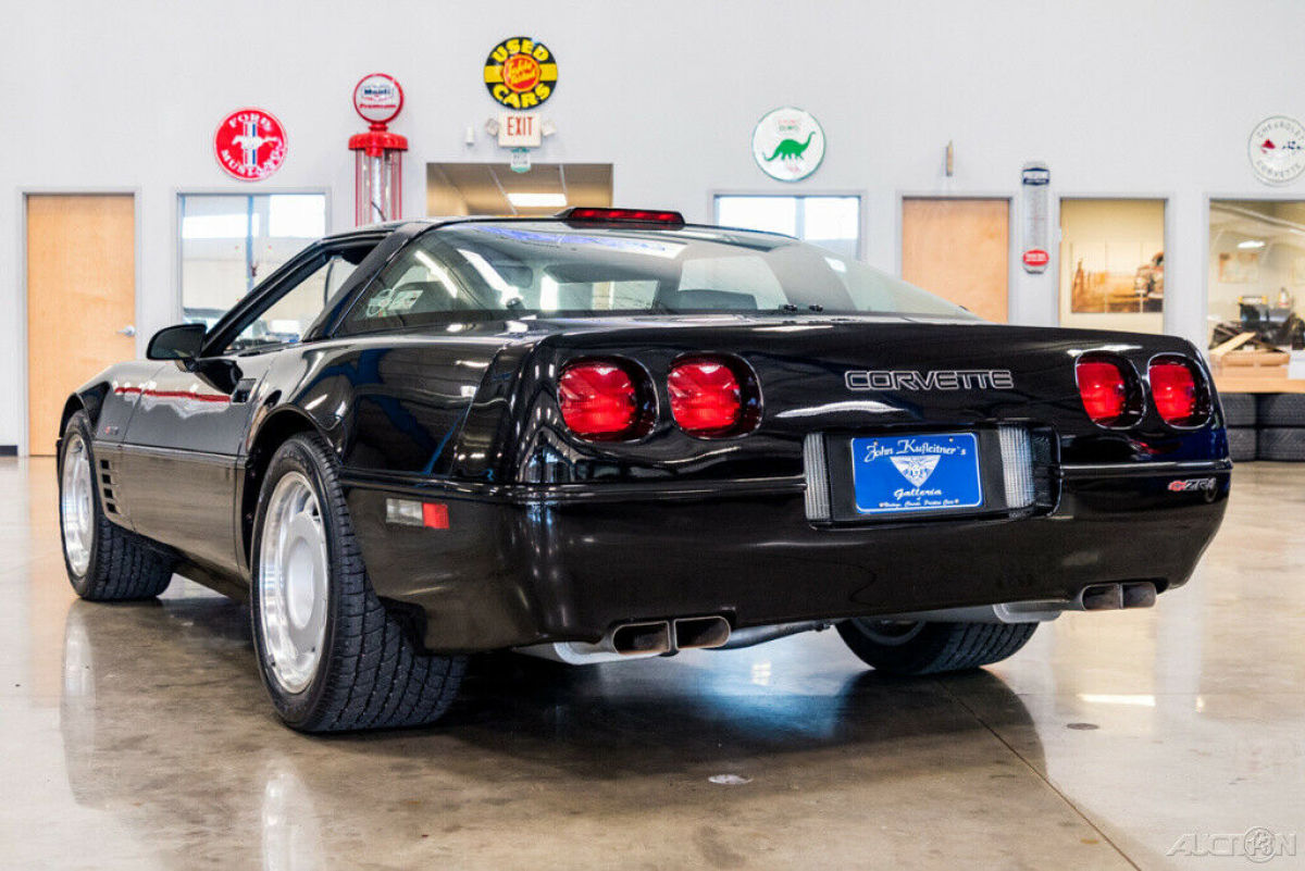 1991 Black Chevrolet Corvette Coupe