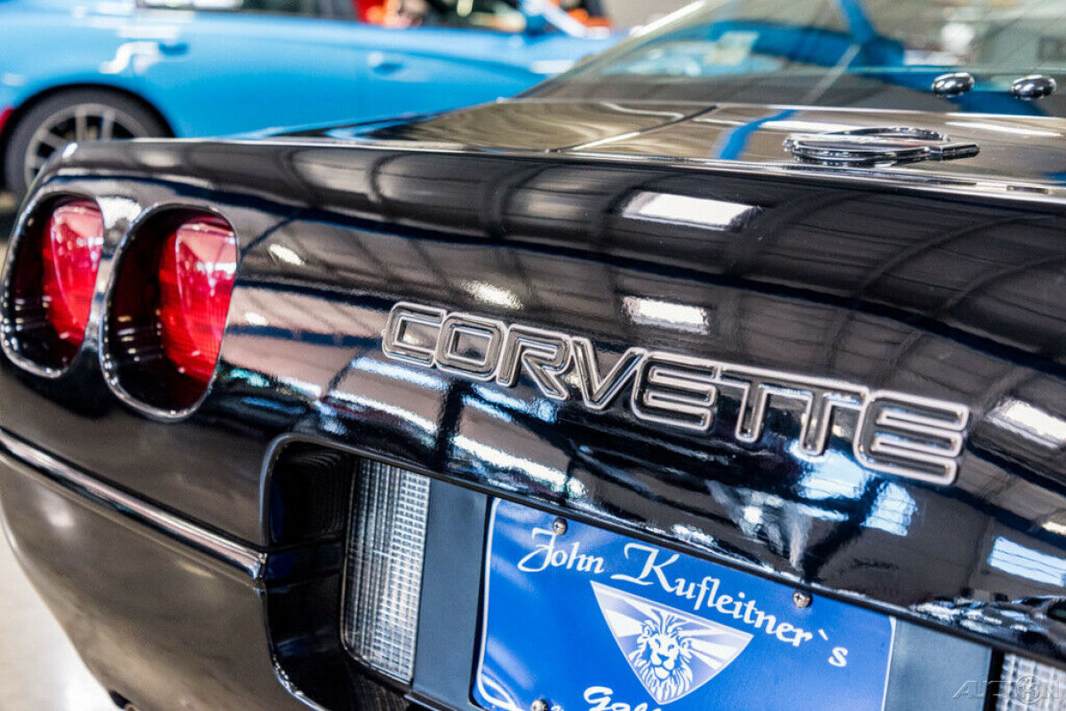 1991 Black Chevrolet Corvette Coupe