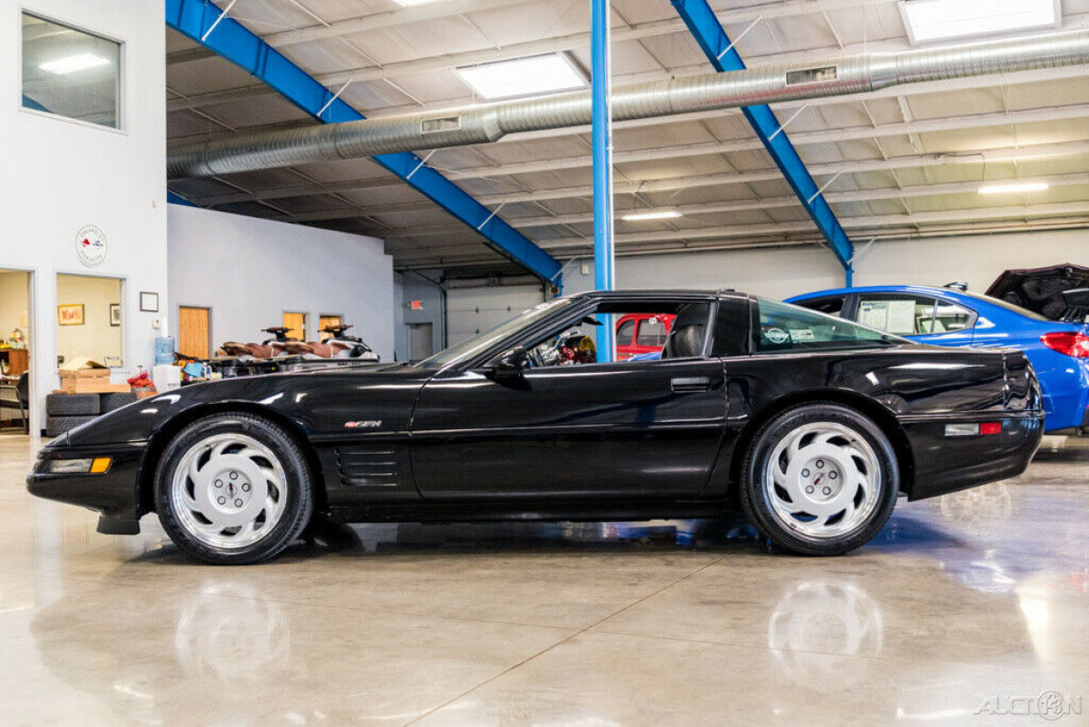 1991 Black Chevrolet Corvette Coupe