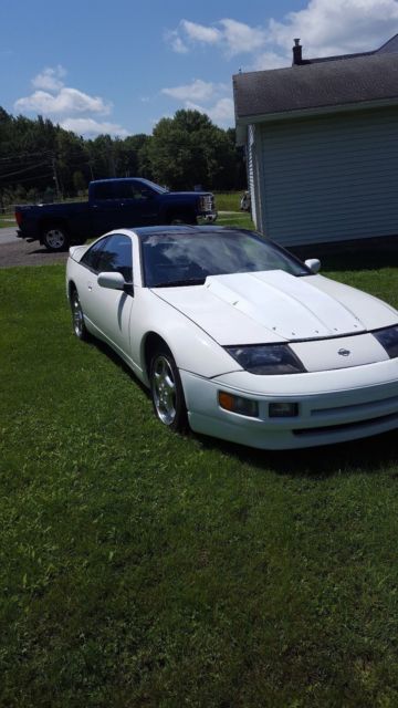 1991 White Nissan 300ZX