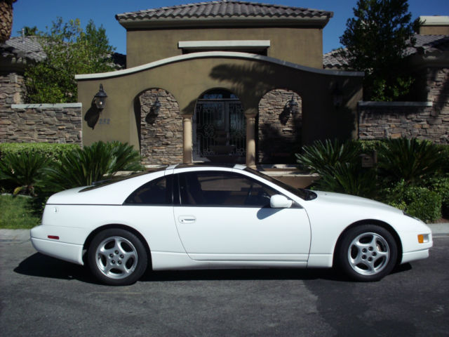 1991 White Nissan 300ZX Coupe