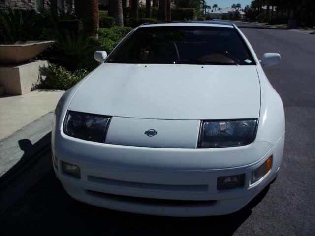 1991 White Nissan 300ZX Coupe