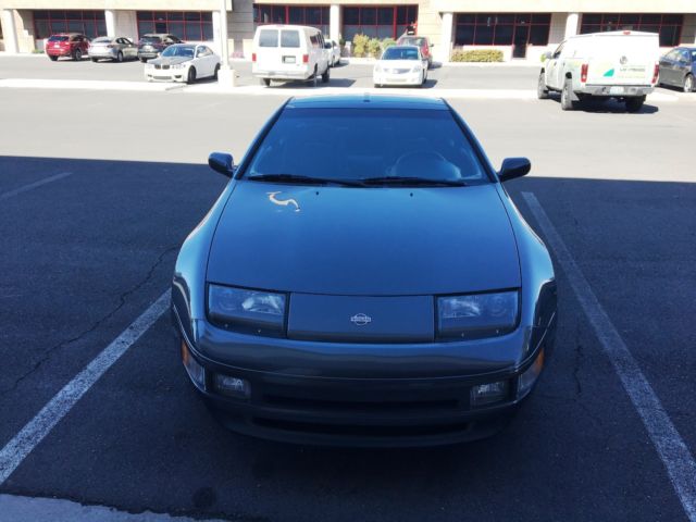 1991 Gray Nissan 300ZX Coupe