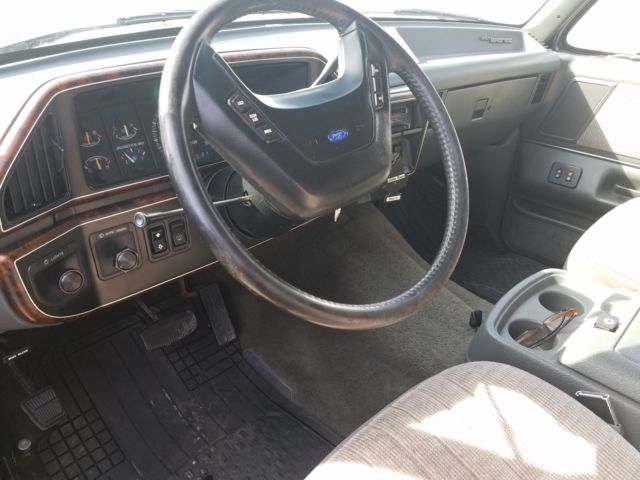 1991 Black Ford Bronco SUV