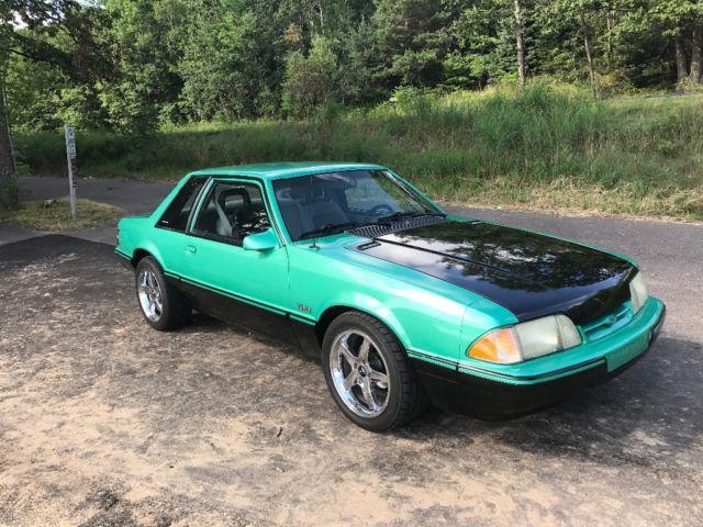 1991 Green Ford Mustang Coupe
