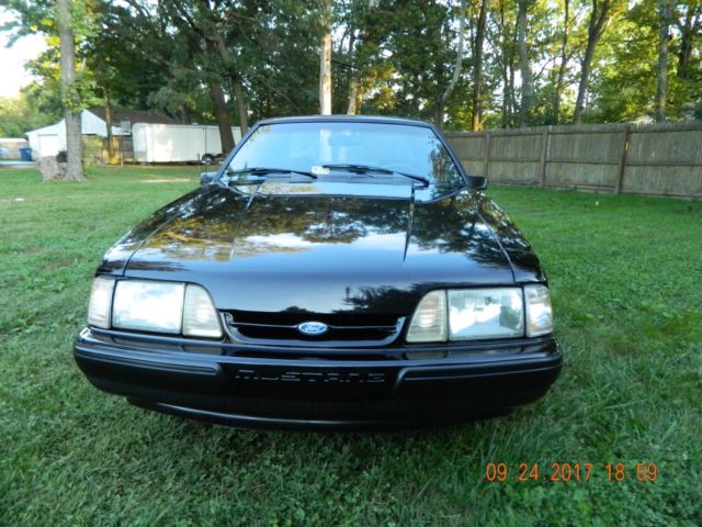 1991 Black Ford Mustang Coupe