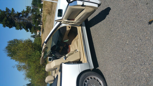 1991 white Mercedes-Benz SL-Class Convertible