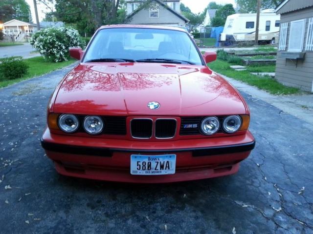 1991 Red BMW 5-Series Sedan