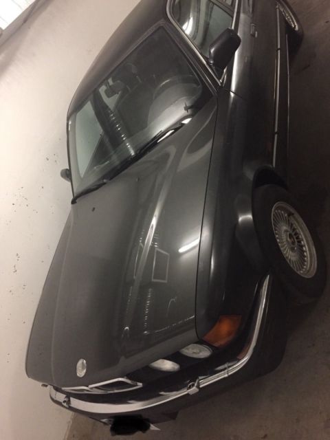 1991 Gray BMW 7-Series Sedan