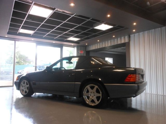 1991 Black Mercedes-Benz 560 Series Convertible