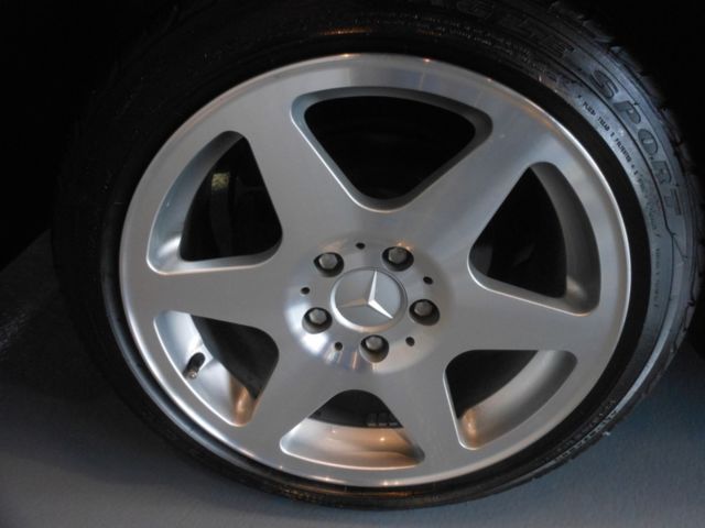 1991 Black Mercedes-Benz 560 Series Convertible