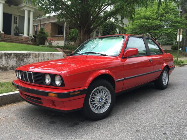 1991 Red BMW 3-Series Coupe