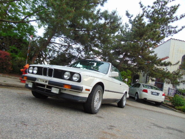 1991 WHITE BMW 3-Series Convertible