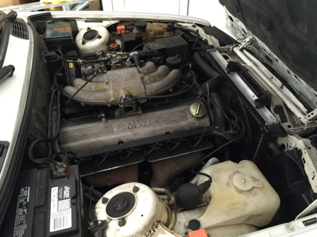 1991 Alpine White II BMW 3-Series Convertible