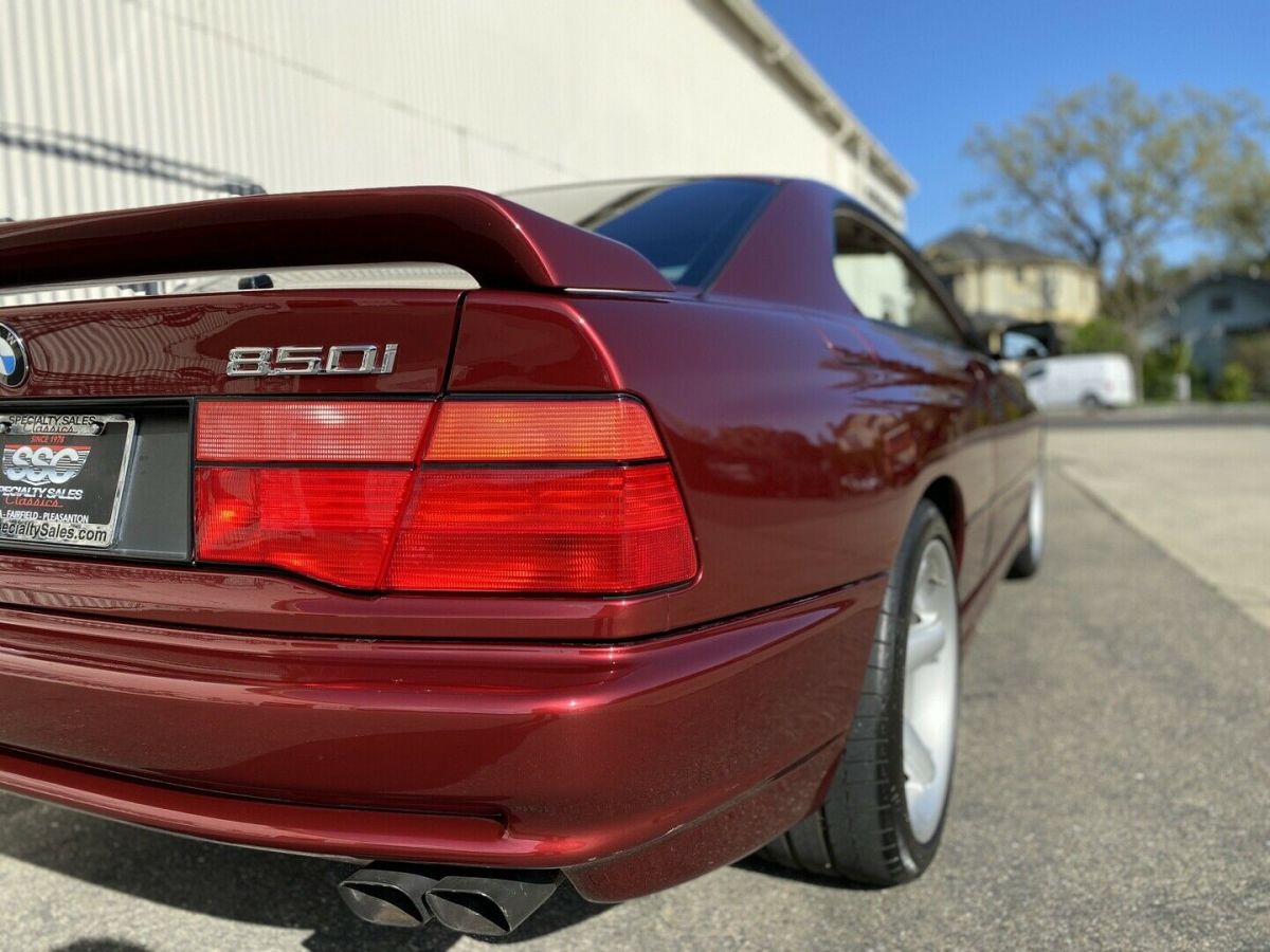 1991 Burgundy BMW 850 Coupe