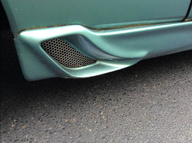 1991 Mint green BMW 8-Series Coupe