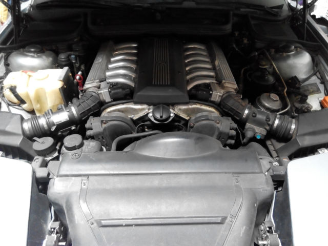 1991 Light Blue BMW 8-Series Coupe