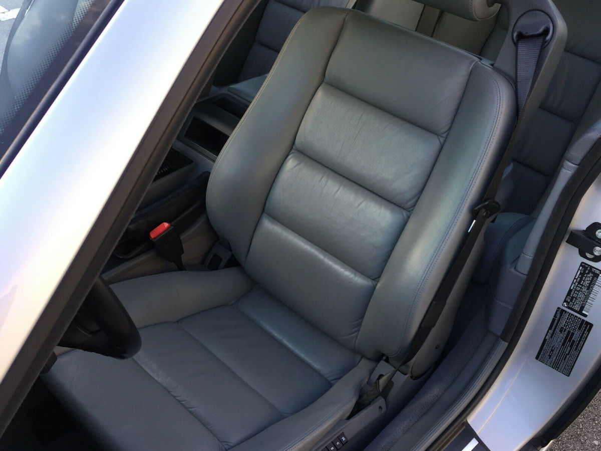 1991 SILVER BMW 8-Series COUPE