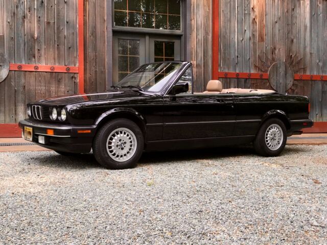 1991 Black BMW 3-Series Convertible