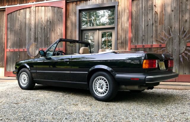 1991 Black BMW 3-Series Convertible