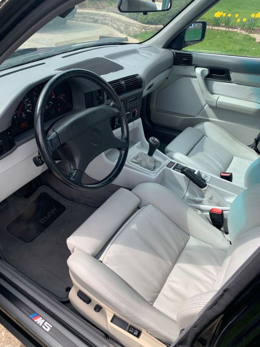 1991 Black BMW M5 Sedan