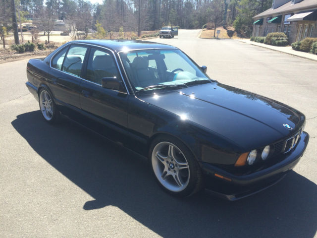 1991 BMW M5