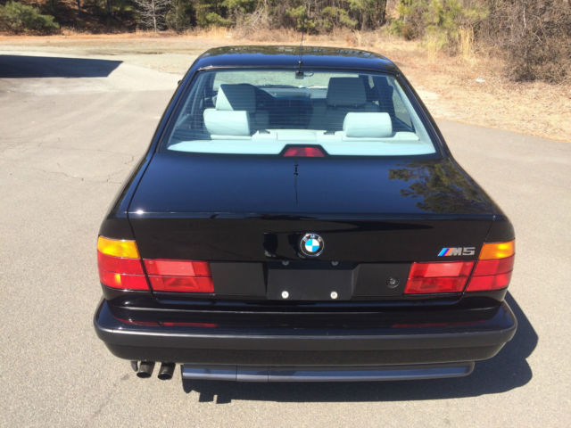 1991 BMW M5