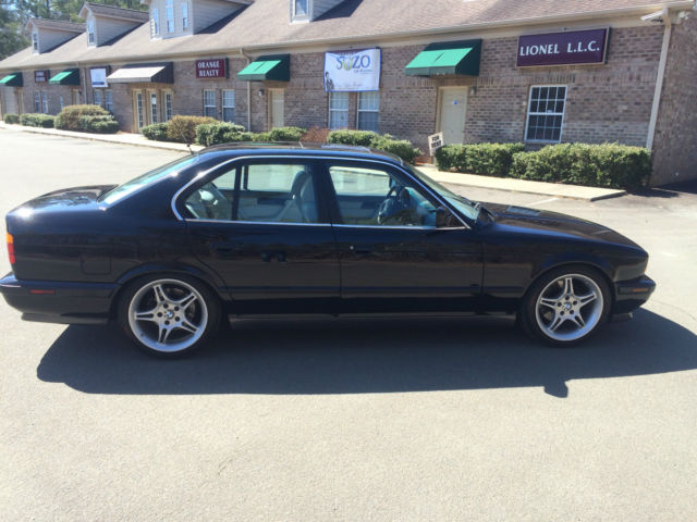 1991 BMW M5