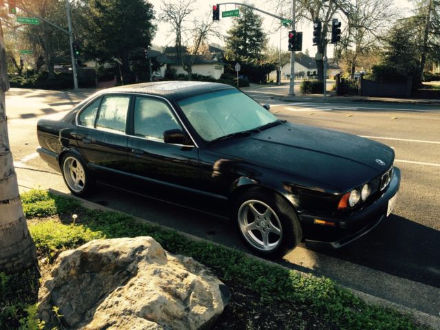 1991 Black BMW M5