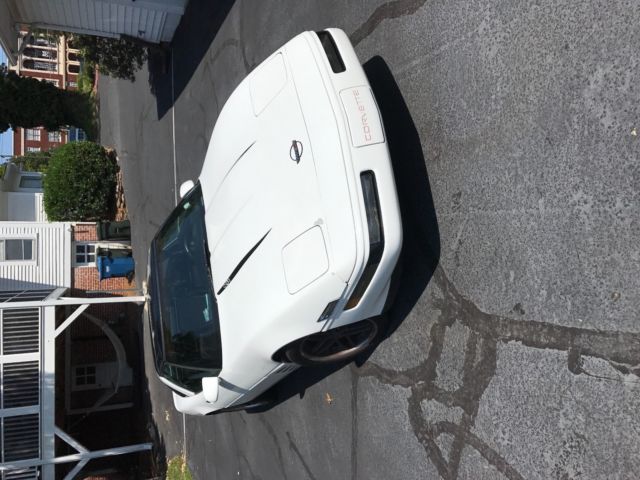 1991 White Chevrolet Corvette