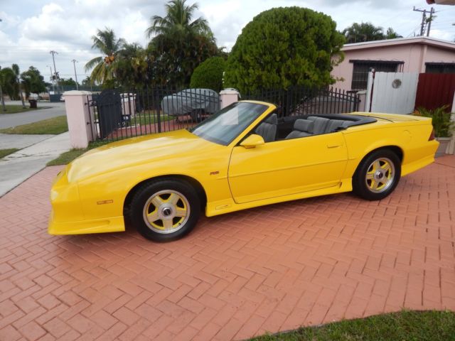 1991 Yellow Chevrolet Camaro Convertible