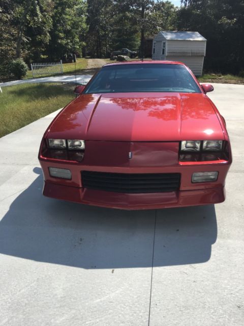 1991 Burgundy Chevrolet Camaro Coupe