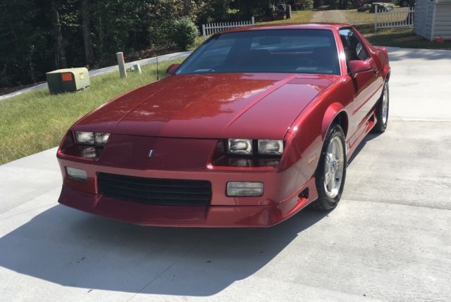 1991 Burgundy Chevrolet Camaro Coupe