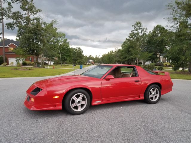 1991 Red Chevrolet Camaro Coupe