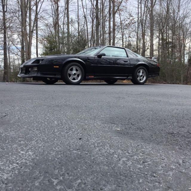 1991 Black Chevrolet Camaro Coupe