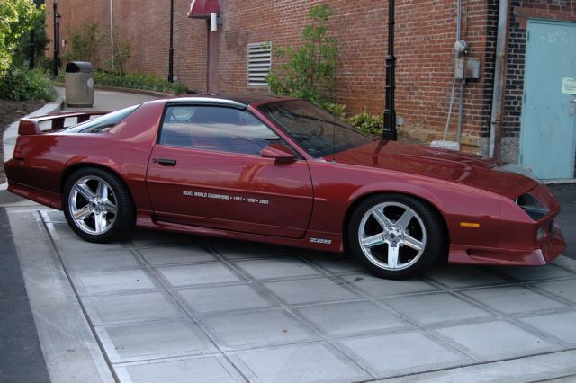1991 Burgundy Chevrolet Camaro Coupe